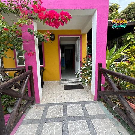 Posada Ashanty Rocky Point Extérieur photo