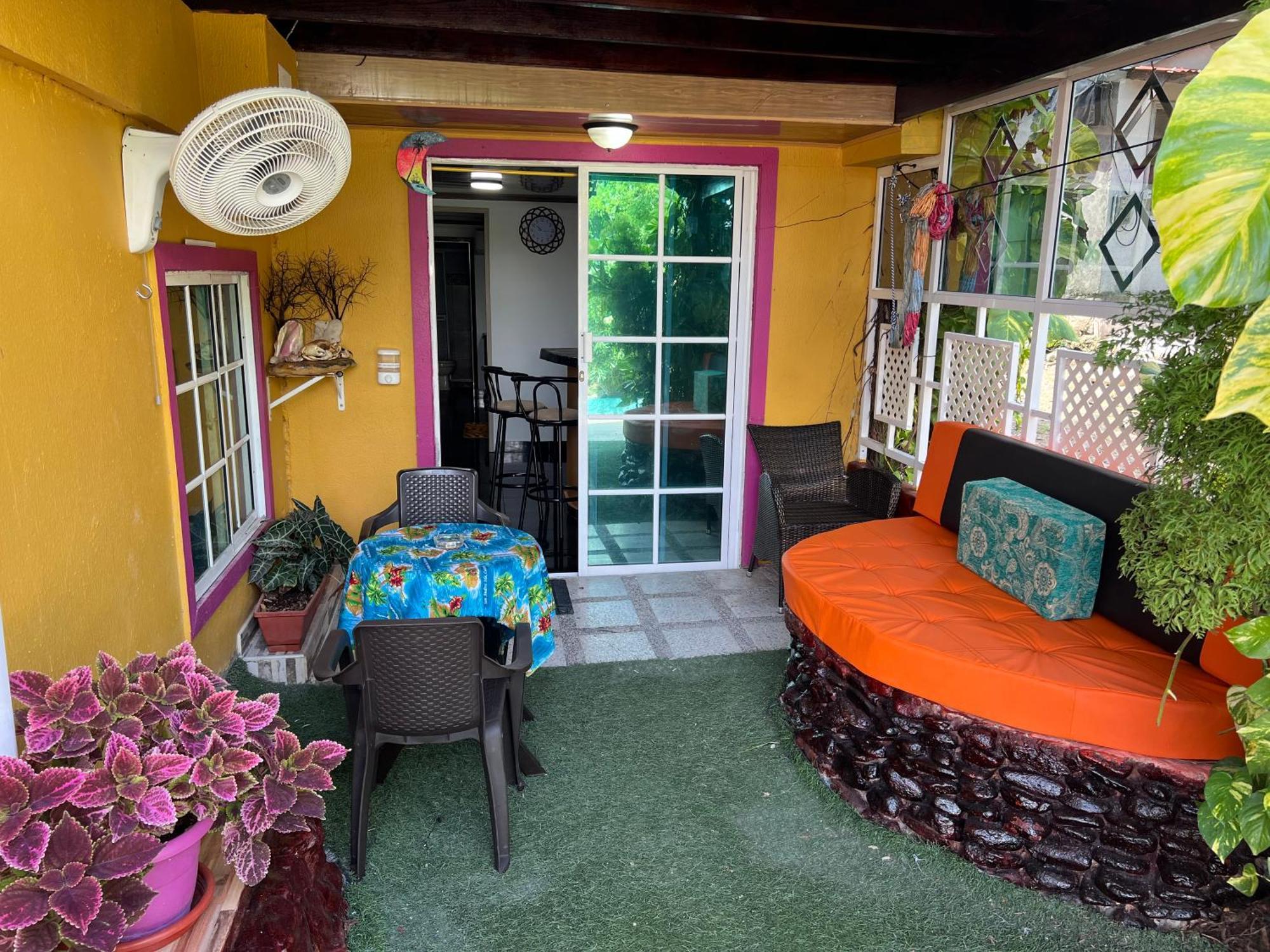 Posada Ashanty Rocky Point Extérieur photo